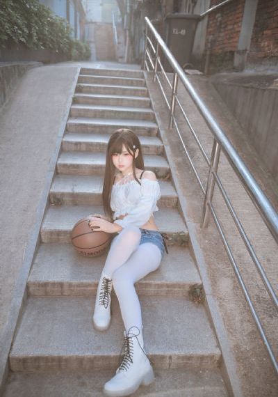 tickle日本挠乳拷问丨Vk_BD英语电影免费在线