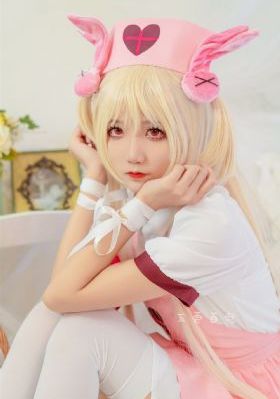 久久精品在线视频_高清字幕版在线播放